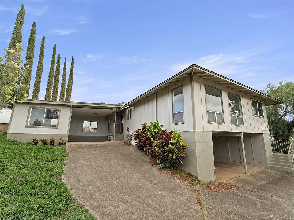 185 Hololani Street, Makawao: single-family home exterior